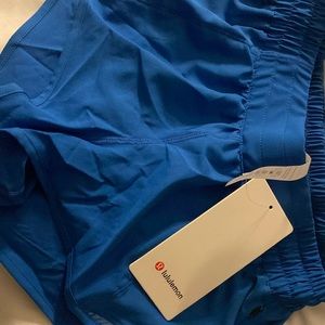 Lululemon hotty hot shorts, low rise 2.5 inch inseam